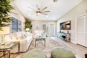 Beach House W/ 2BR/2BA +Heated Pool - Special! - Image 4