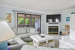 3BR End Unit - Towels & Sheets Included! - Image 2