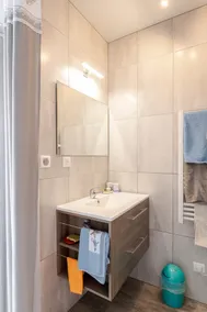 Nice independent accommodation - Image 3
