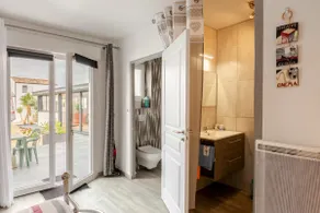 Nice independent accommodation - Image 2
