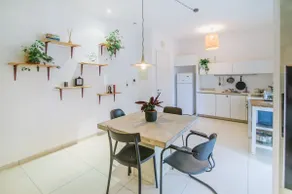Super Modern&Chic Apartment was photographed for my wedding - Image 5