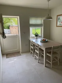 Grooms Cottage by Sheriff Hutton Castle near York - Image 3