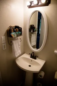 Relax in this private suite close to Shreveport - Image 5