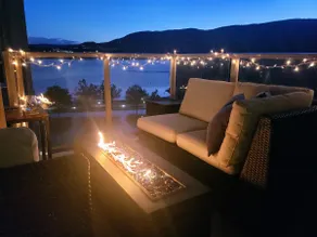 Penthouse Condo with Amazing Lakeviews in Downtown Kelowna! - Image 3
