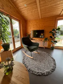 Chalet forest lakeside vacation - Image 5