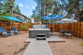 Just for 2 with hot tub, A/C, hammock, dogs OK - Image 4