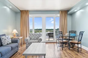 328 Laketown Wharf~5 Large Pools~Sleeps 8 - Image 4