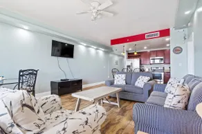 328 Laketown Wharf~5 Large Pools~Sleeps 8 - Image 2
