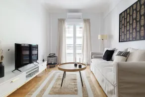 Urban 2BD Apartment in Koukaki by UPSTREET - Image 3