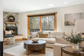 Cozy Vail Getaway 3 bd/2ba, private hot tub - Image 4