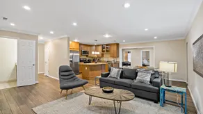 Entertaining | 5 Bedrooms | Luxury | DC Vibe - Image 2