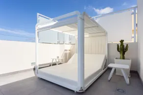 Pool Jacuzzi Home of Tulio - Image 4