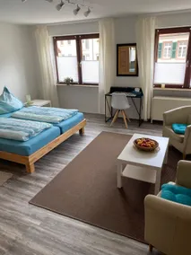 Nice central apartment with S-Bahn connection to Heidelberg and castle view - Image 5