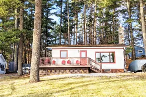 The Cardinal Cabin - Image 2