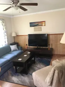 Airbase bungalow - Image 5