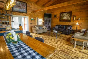 SkyView Smoky Mountain Lodge Near Gatlinburg and Pigeon Forge Tennessee  - Image 5