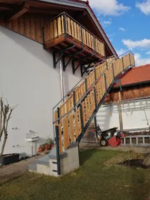 Complete attic apartment with balcony and mountain view - Image 2