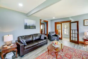 The Whitetop Farmhouse 4 Bd 2 Bth on Creeper Trail - Image 4