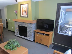 Quiet 1 Bedroom Condo in a Popular Mountain Resort - Image 4