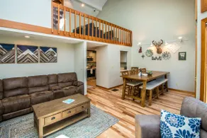 Gorgeous Townhouse in the Heart of North Conway - Image 5