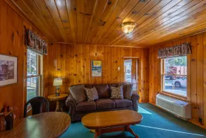 Vintage Cabin #3 Jubilee Railroad Wilderness Lodge - Image 2
