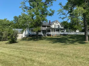 Springdale Mill Farmhouse with Spa House - Image 3
