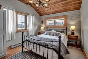 Rustic Cabin Wood Fireplace & Large Deck - Image 3