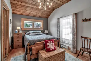 Rustic Cabin Wood Fireplace & Large Deck - Image 4