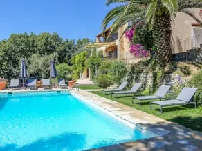 Villa for 2 to 8 people, salt pool, sea view - Image 2