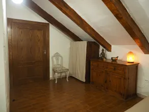 Charming attic - Image 3