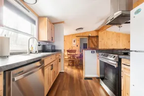 Newly Renovated 2 Bed/2 Bath in Deep Creek - Image 3