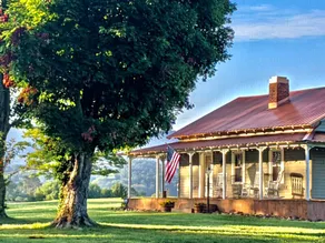 The East Tennessee Cottage (Entire House) - Image 2