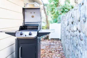 Just 2 Miles To Downtown! Grill | Firepit | 4K TV - Image 5