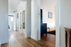 Cottage on Thistle - Image 4