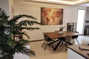 Luxurious Apartment with Exclusive Amenities - Image 4