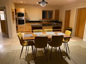 A cosy retreat with breathtaking views, sleeps 6. - Image 4