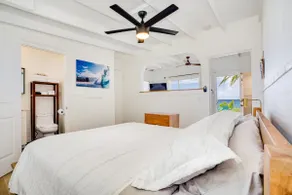 Gardenia @ Ke Iki Beach Bungalows~Yoga~Sauna, AC - Image 5