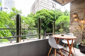 Awesome Modern Flat in Top Location - Image 5
