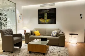 Designer loft apartment in penthouse with balcony - Image 3