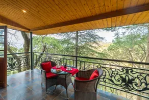 3BR - W/Heated Pool - Paris Villa @Kasauli - Image 5