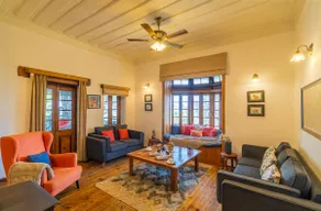 3BR|Pool Bliss|StayVista Paris Villa@Kasauli Escap - Image 5