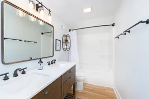 Soaring Heights Duplex-5 min to downtown Indy! - Image 4