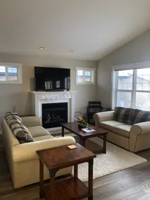 Spacious 2 BR Yellow House at the Lake -STAR-04095 - Image 2
