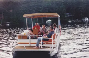 Island Waterfront Glamping - HotTub, Boat, Pet Friendly - Image 4