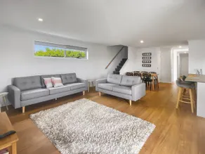Colchis Creek Townhouse - Image 2