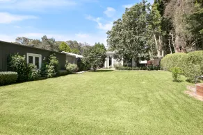 Bowral luxury living - Image 3