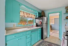 Eclectic Cottage 0.4 mile from downtown Bellaire! - Image 3