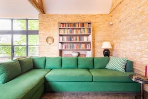 Grade II listed new barn conversion in Oxfordshire - Image 3
