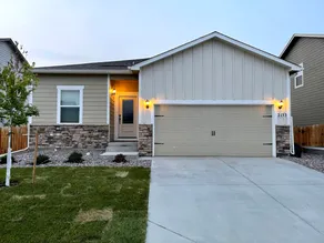 Cozy 3 bedroom home - Image 2