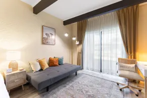 167 Great location,old town Scottsdale - Image 4